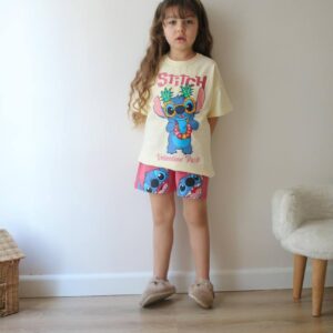 Детски комплект Stitch тениска и къси панталони жълт 3-4, 4-5, 5-6 год.