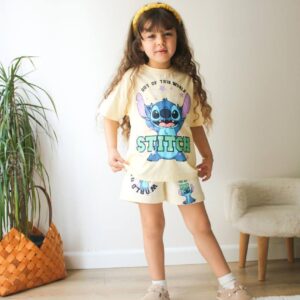 Детски комплект Stitch тениска и къси панталони жълт 4-6 год.