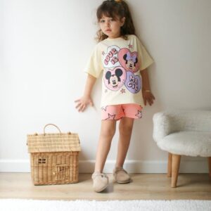 Детски комплект Minnie & Mickey тениска и къси панталони жълт 4-10 год.
